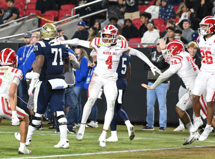 Mater Dei vs St John Bosco CIF Southern Section D1 Final November 24, 2023 Photo-Heston Quan33